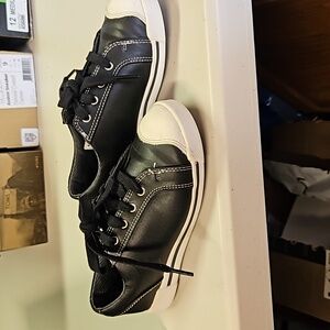 Foot Joy Junior size 2